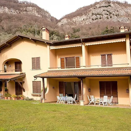 Apartment Degli Ulivi Sala Comacina